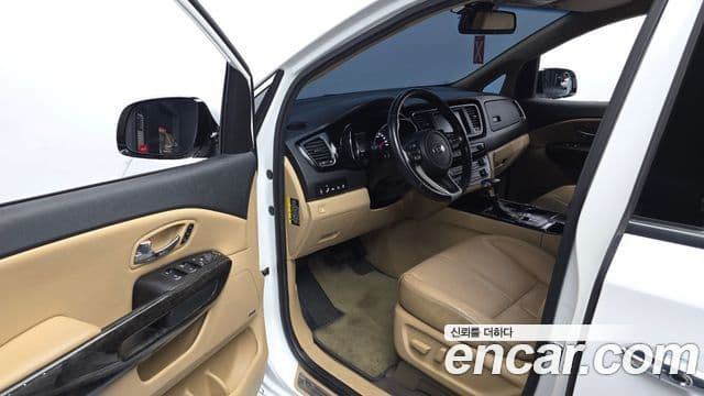 Kia The / новый New Carnival Noblesse Special, 2019 10