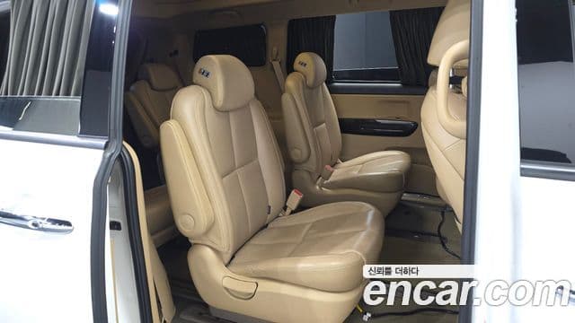 Kia The / новый New Carnival Noblesse Special, 2019 12