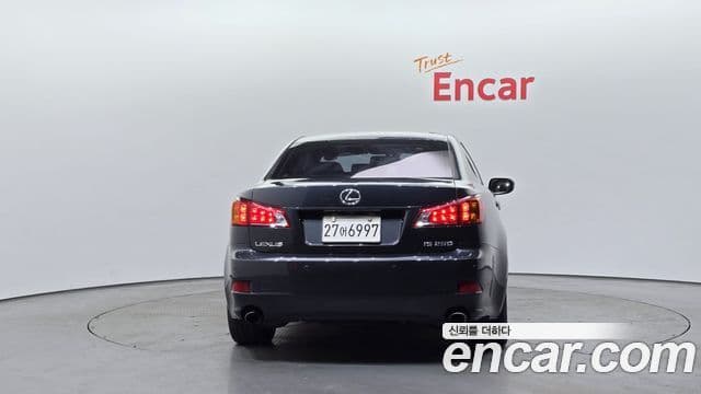 Lexus IS250 XE20, 2009 4