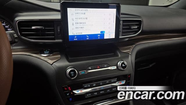 Ford Explorer 6세대 2.3 Limited 4WD, 2020 16