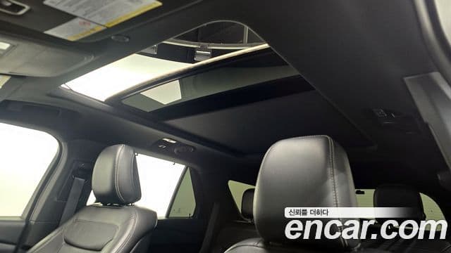 Ford Explorer 6세대 2.3 Limited 4WD, 2020 19