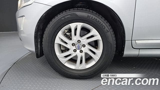 Volvo XC60 1세대, 2017 все фото