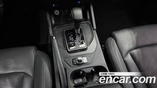 KG모빌리티(SsangYong) The / новый New Rexton Sport Prestige, 2021 9