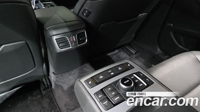 Genesis G80 Premium Luxury, 2019 19