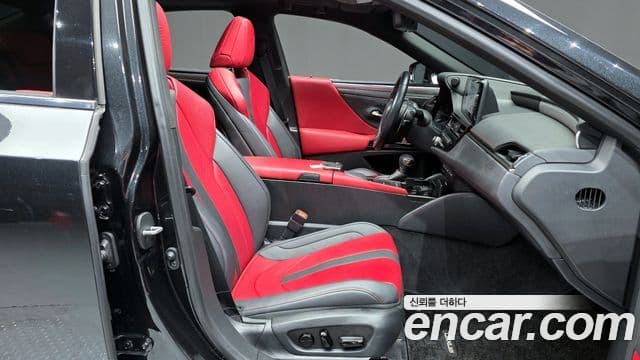 Lexus ES300h 7세대 F-Sport, 2022 11