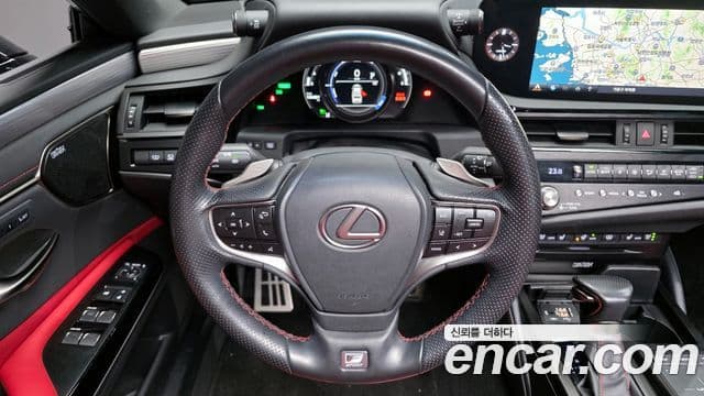 Lexus ES300h 7세대 F-Sport, 2022 13