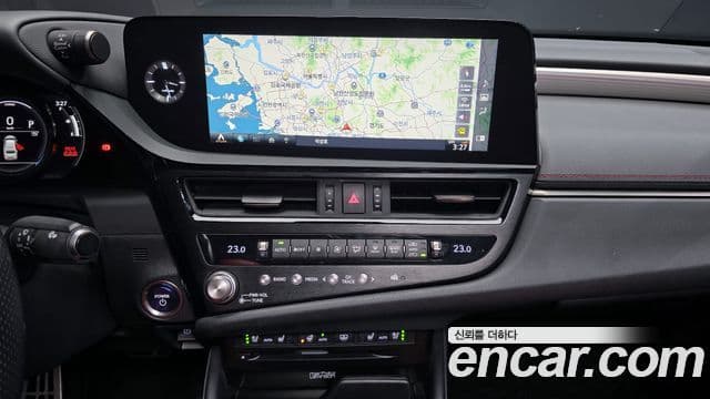 Lexus ES300h 7세대 F-Sport, 2022 16