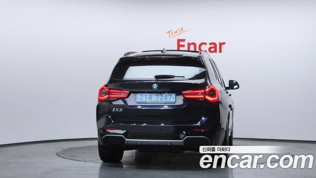 BMW iX3 M Sport, 2022 4