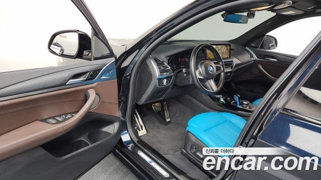 BMW iX3 M Sport, 2022 10