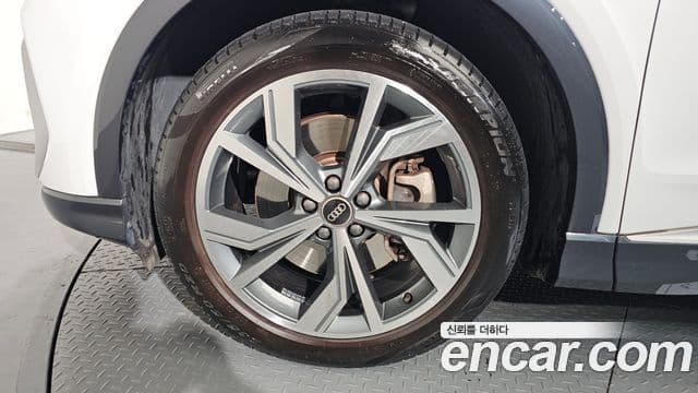 Audi Q4 e-Tron (F4) Premium, 2022 все фото