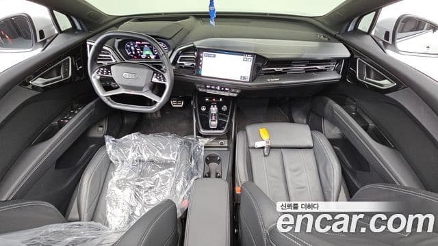 Audi Q4 e-Tron (F4) Premium, 2022 7