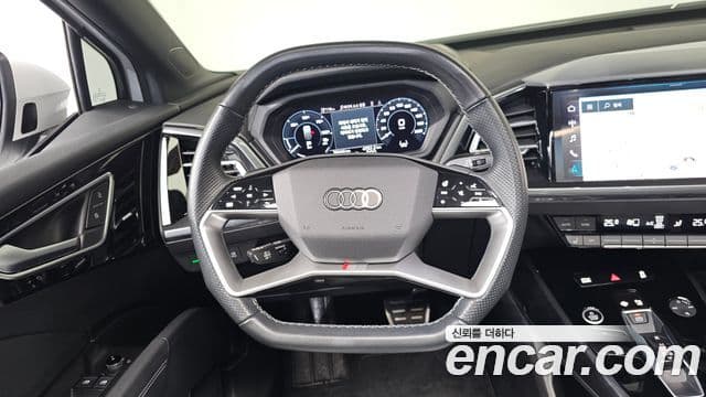 Audi Q4 e-Tron (F4) Premium, 2022 13