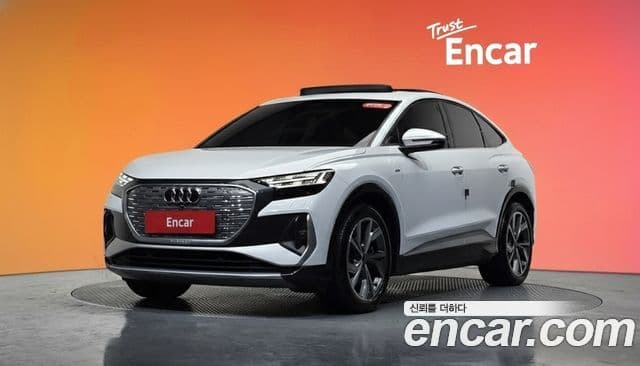 Audi Q4 e-Tron (F4) Premium, 2022 1