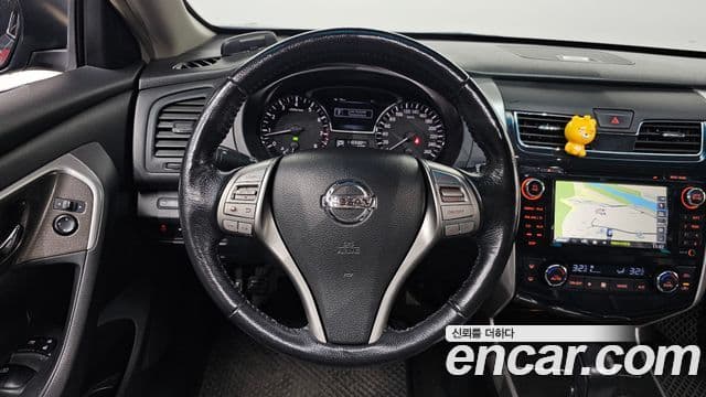 Nissan 알티마 L33, 2013 15