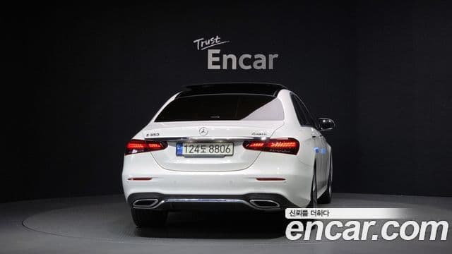 Mercedes-Benz E-класс W213 AMG Line, 2022 4