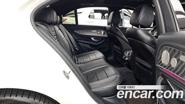 Mercedes-Benz E-класс W213 AMG Line, 2022 12