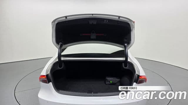 Hyundai The / новый New Grandeur IG гибрид Exclusive, 2022 20