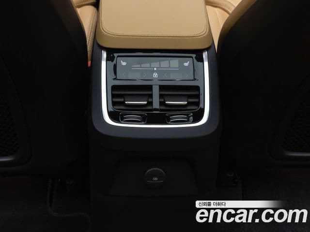 Volvo XC90 2세대 T8 Ultimate Bright гибрид, 2024 12