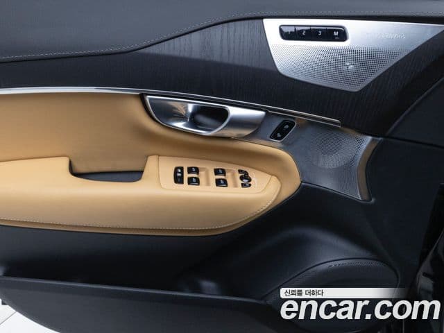 Volvo XC90 2세대 T8 Ultimate Bright гибрид, 2024 13