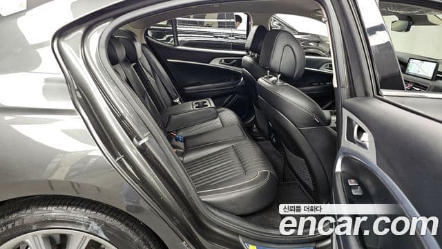 Genesis The / новый New G70, 2024 12