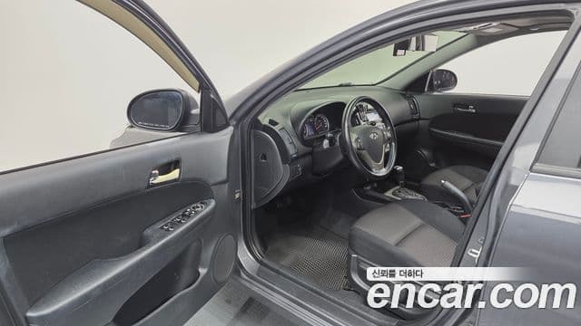 Hyundai i30 Luxury, 2008 11