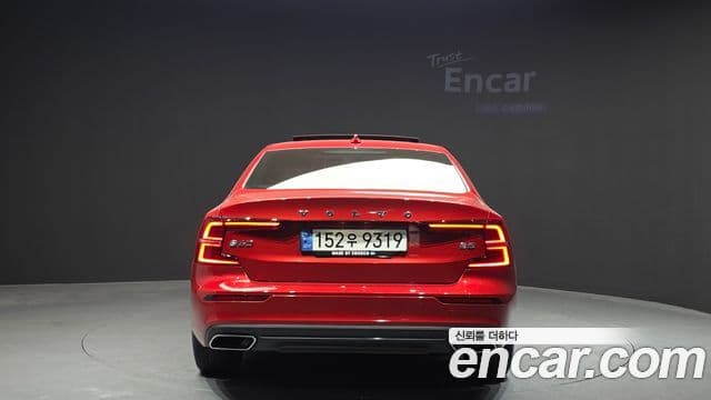 Volvo S60 3세대 B5 Inscription, 2021 4