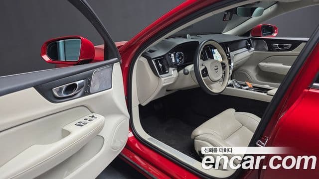 Volvo S60 3세대 B5 Inscription, 2021 10