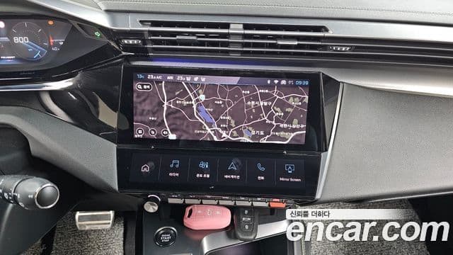 Peugeot 308 3세대 1.5 BlueHDi GT, 2023 14