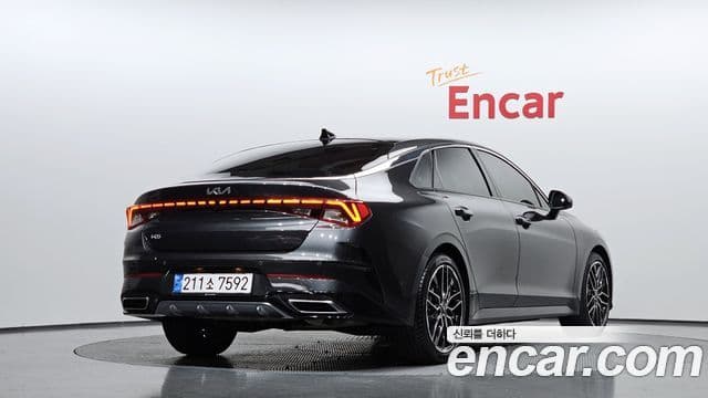 Kia K5 3세대 Signature, 2023 2