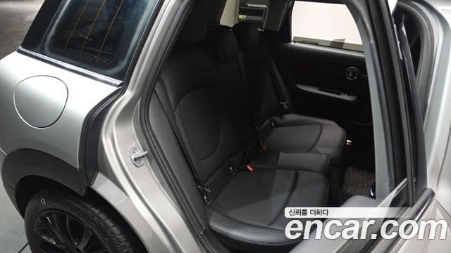 Mini Cooper 클럽맨 2세대, 2023 11