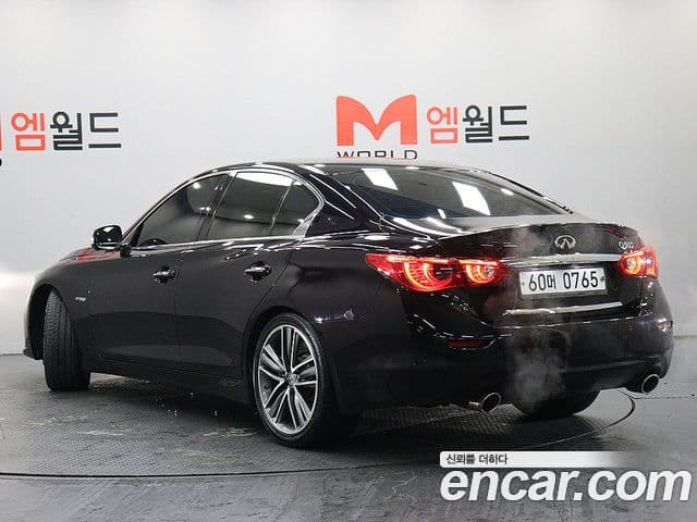 Infiniti Q50 3.5 гибрид high-tech, 2015 4