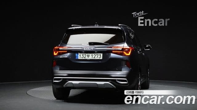 Kia Seltos Signature, 2023 4