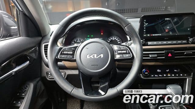 Kia Seltos Signature, 2023 13