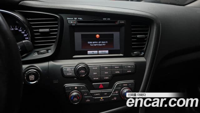 Kia K5 гибрид Luxury, 2013 16