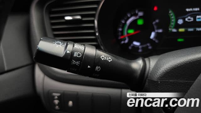 Kia K5 гибрид Luxury, 2013 17