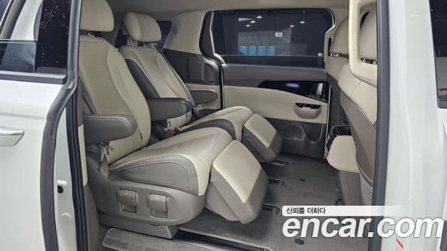 Kia Carnival 4세대 Signature, 2023 12