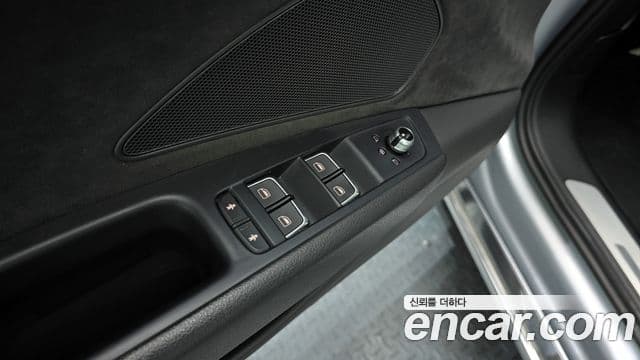 Audi New A8 D4, 2015 14