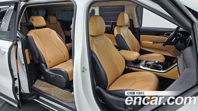 Kia Carnival 4세대 Signature, 2021 10