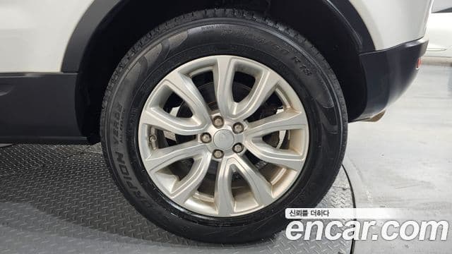 Land Rover Range Rover Evoque 2.0 TD4 SE, 2017 все фото