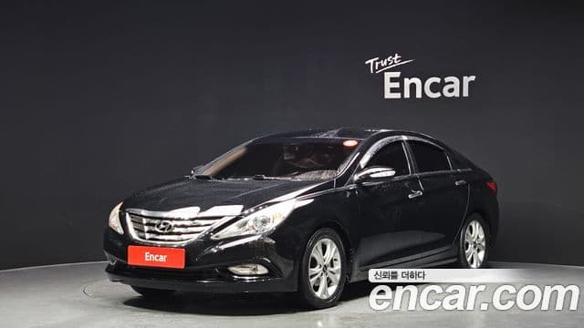 Hyundai YF Sonata LPI Premier(для людей с инвалидностью), 2011 1