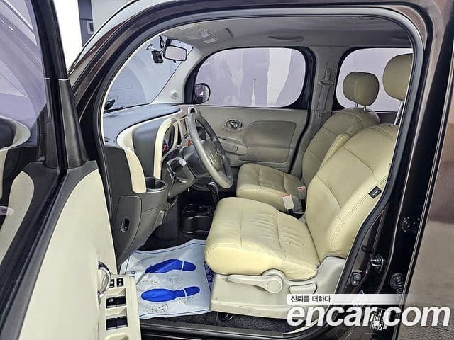 Nissan 큐브 Z12, 2013 7