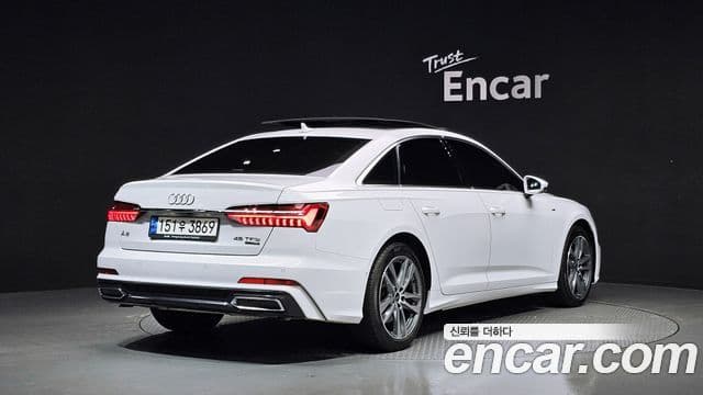 Audi A6 (C8) Premium, 2022 2