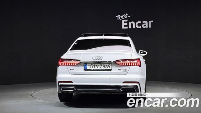 Audi A6 (C8) Premium, 2022 4