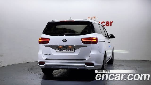 Kia The / новый New Carnival Special, 2019 4