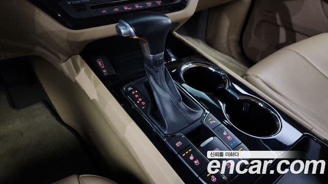 Kia The / новый New Carnival Special, 2019 9