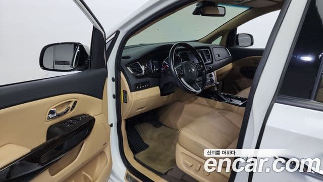 Kia The / новый New Carnival Special, 2019 10