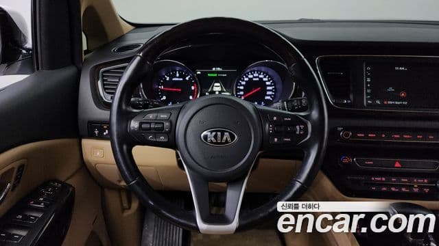 Kia The / новый New Carnival Special, 2019 13