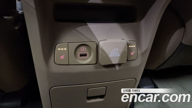 Kia The / новый New Carnival Special, 2019 18