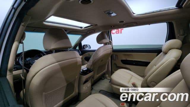 Kia The / новый New Carnival Special, 2019 19