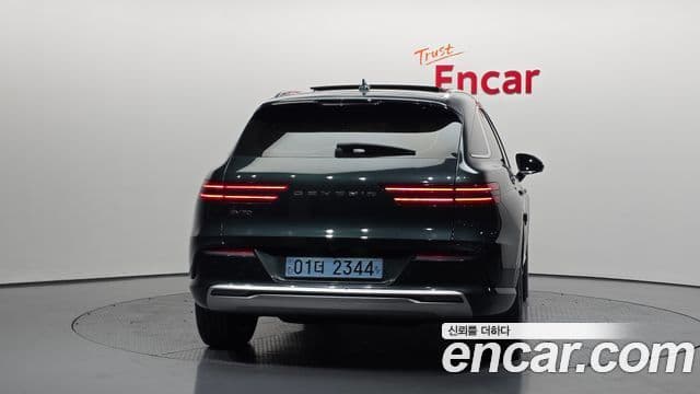 Genesis electrified GV70 e-AWD, 2022 4